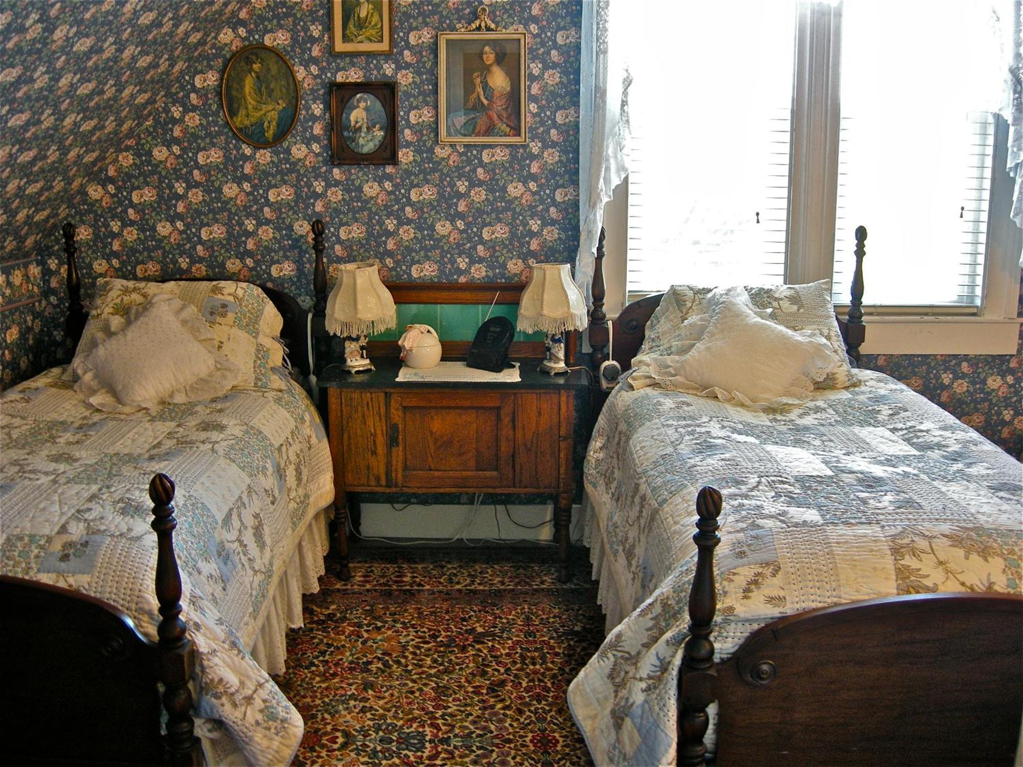 The Old Tower House Bed & Breakfast North Bend Extérieur photo
