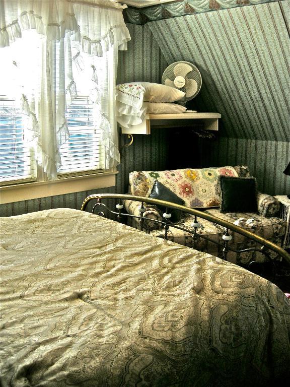 The Old Tower House Bed & Breakfast North Bend Chambre photo